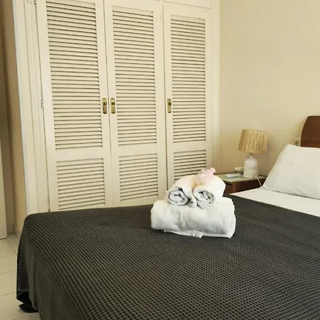 Marina Del Sol - Apartment Apartment